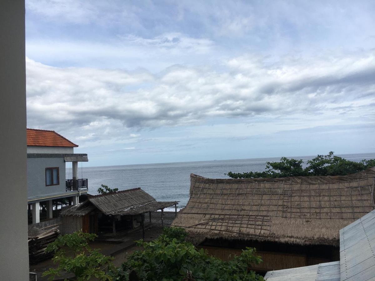 Amed Sunset Beach Exterior photo
