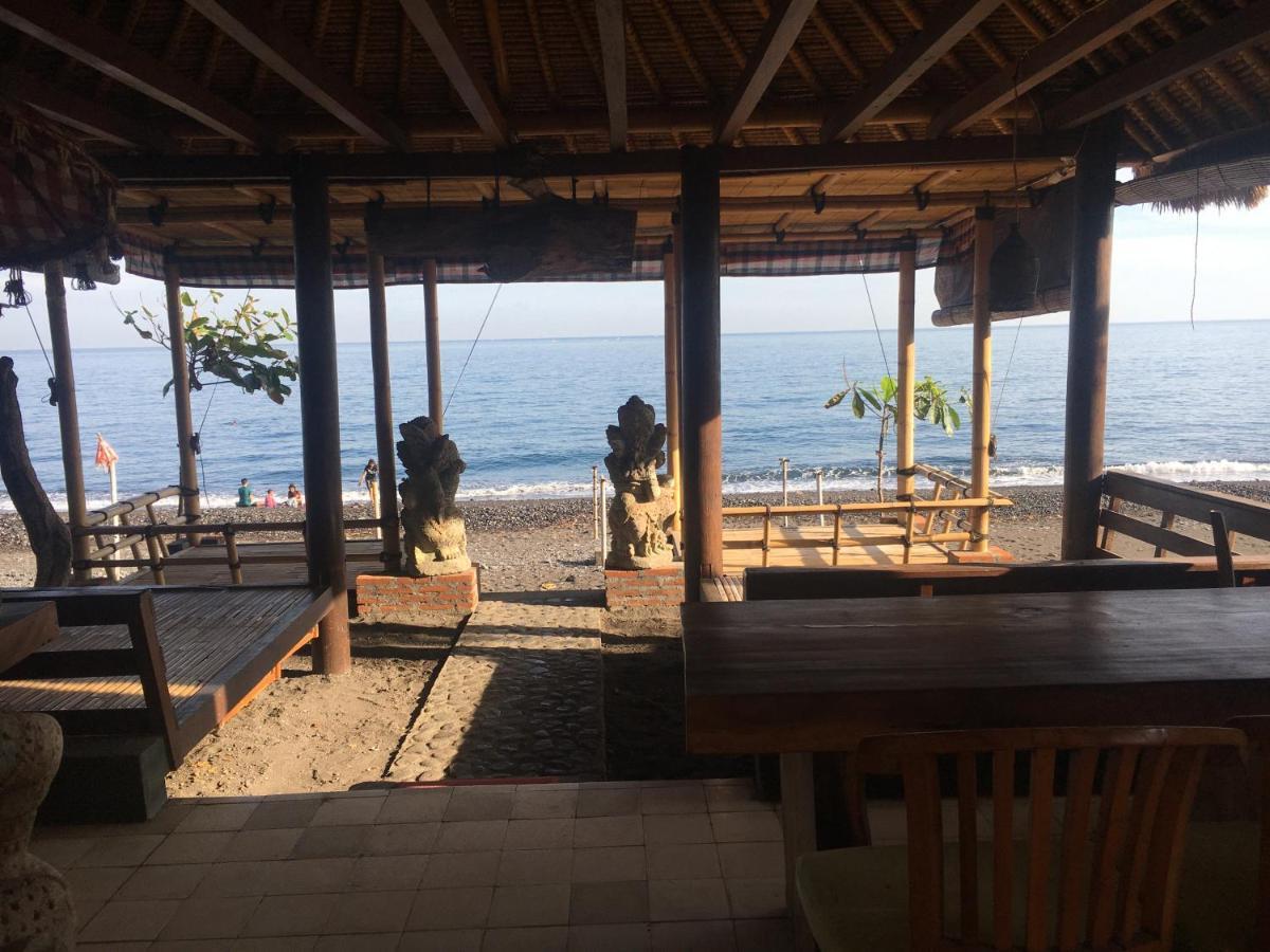 Amed Sunset Beach Exterior photo